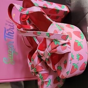 Like New Sugar Thrillz x Dolls Kill Strawberry Fields Platforms